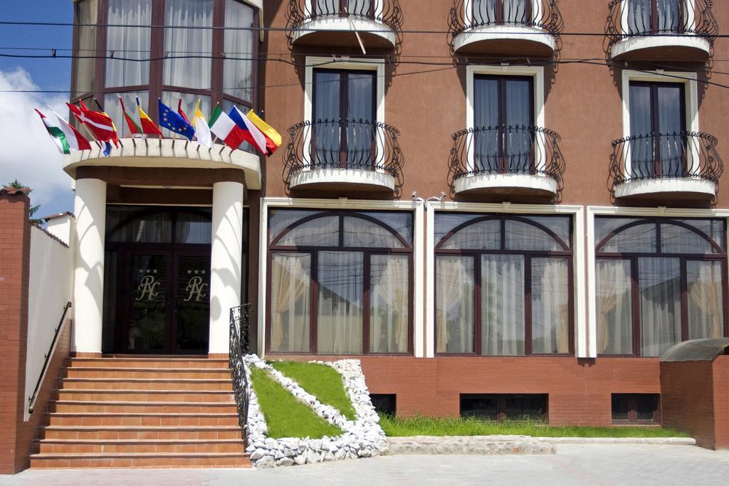 Rhc Royal Hotel Орадя Экстерьер фото